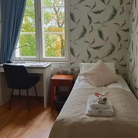Kartanohotelli Artturi 3*
