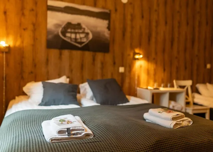 Kartanohotelli Artturi 3* Soderkulla (Helsinki)