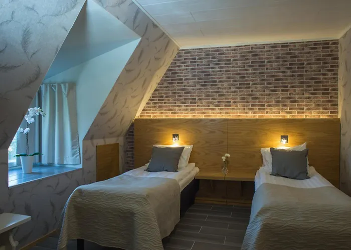 Hotel Kartanohotelli Artturi 3*